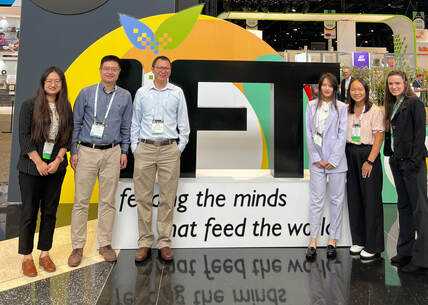 Group photo at IFT Meeting